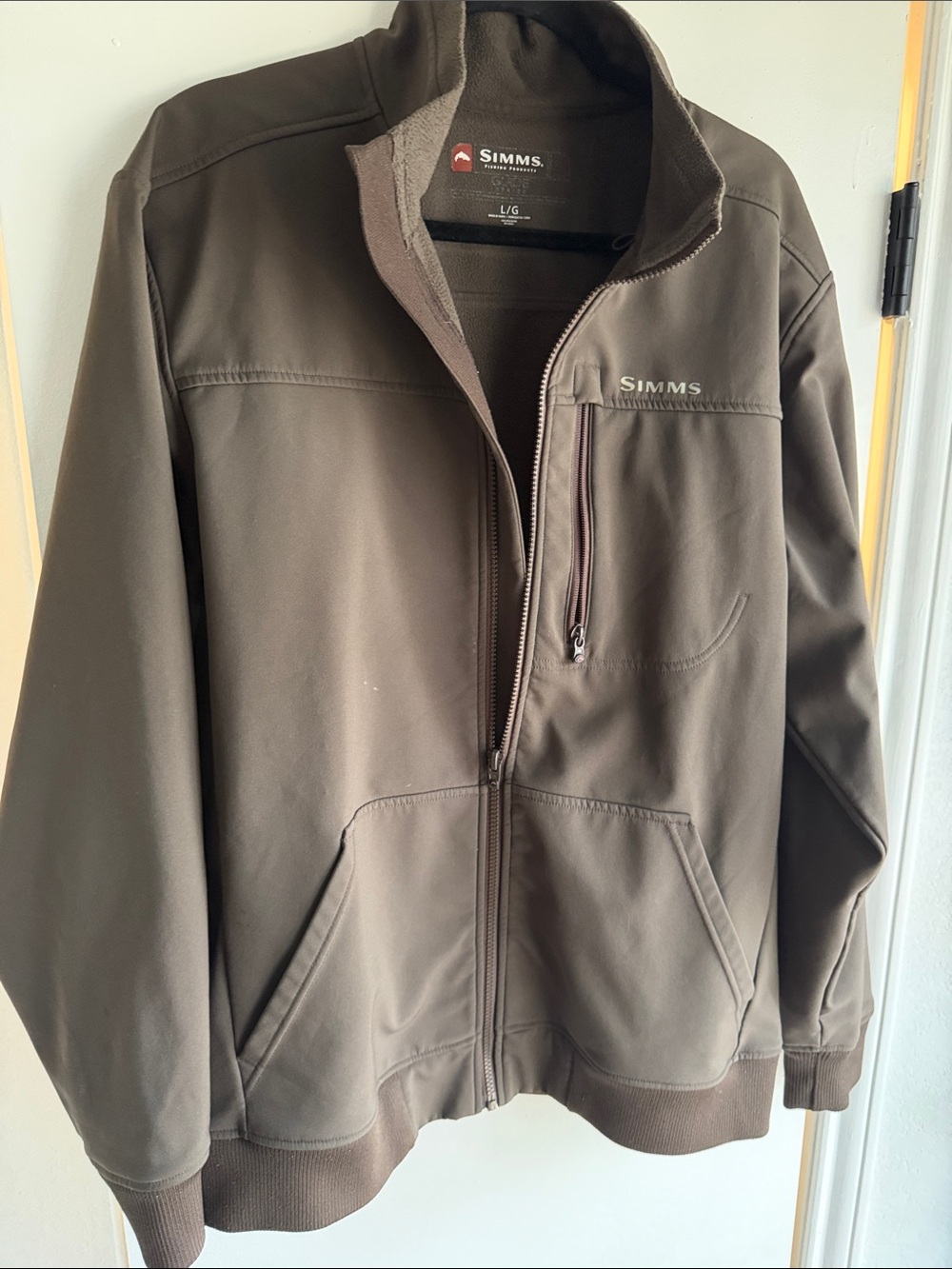 Simms Men's Brown Softshell Zip-Front Performance Jacket